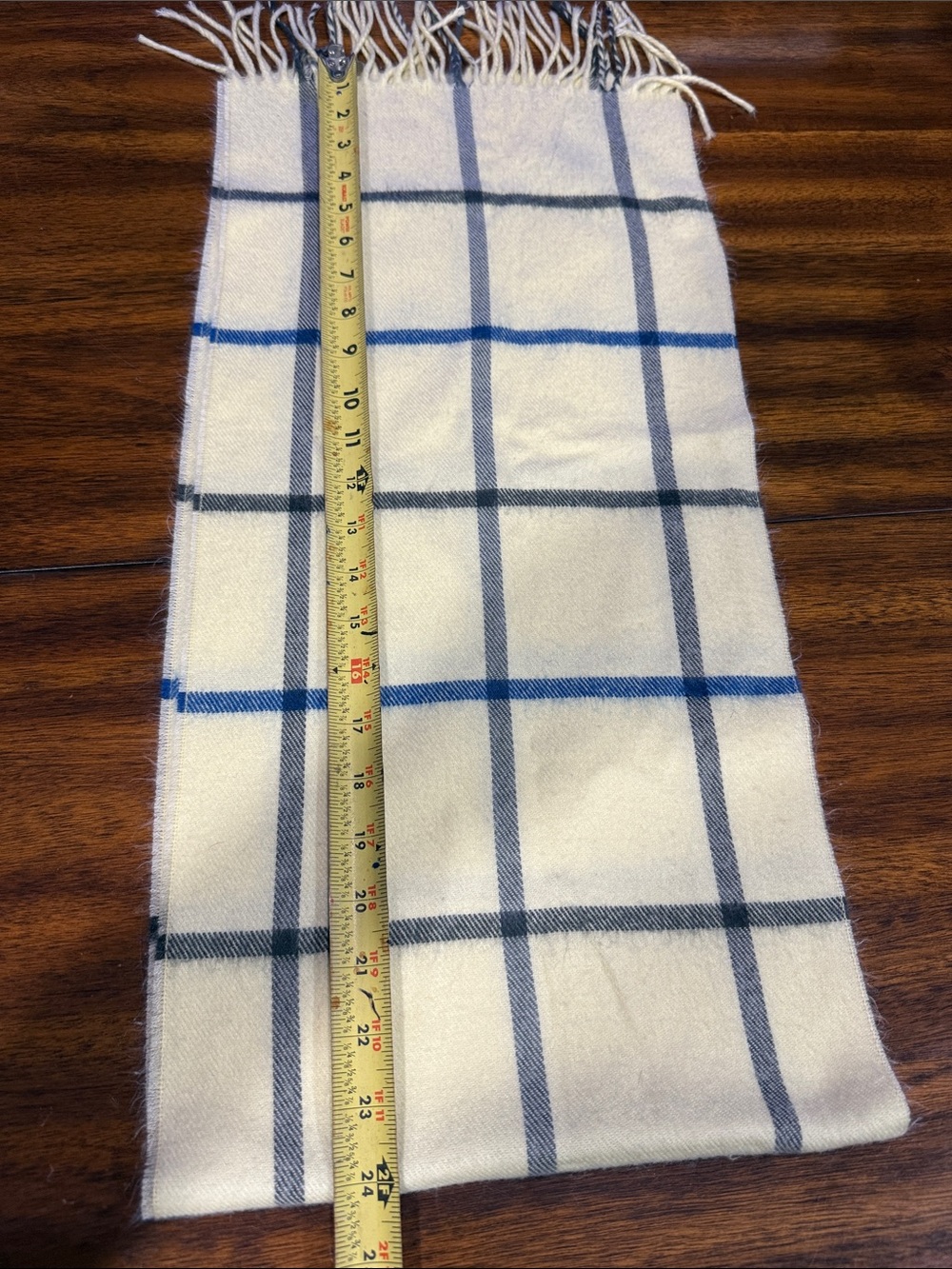 Christian Dior Cashmere Plaid Fringe Scarf - Picture 4 of 5